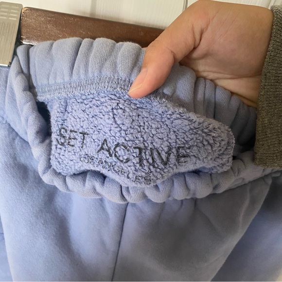 SET ACTIVE periwinkle blue color thick logo sweatpants - Picture 3 of 10